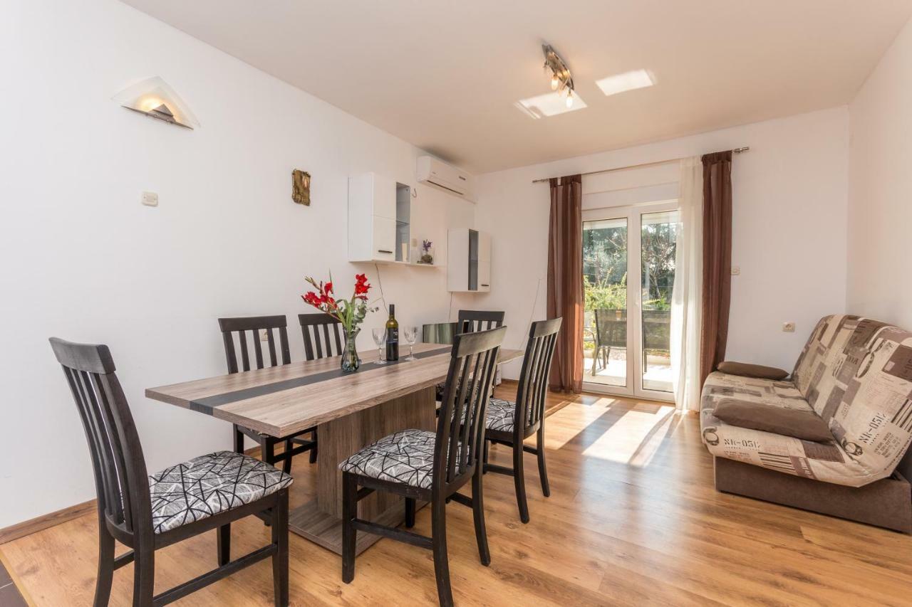 Agape Apartments Biograd Na Moru Bagian luar foto